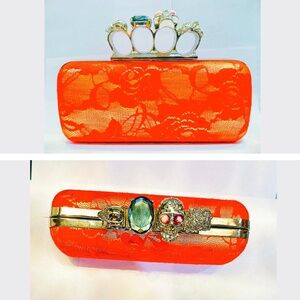 Red Knuckle Clutch Bag with Gold Undertone, Elegant Ladies’ Purse for Parties